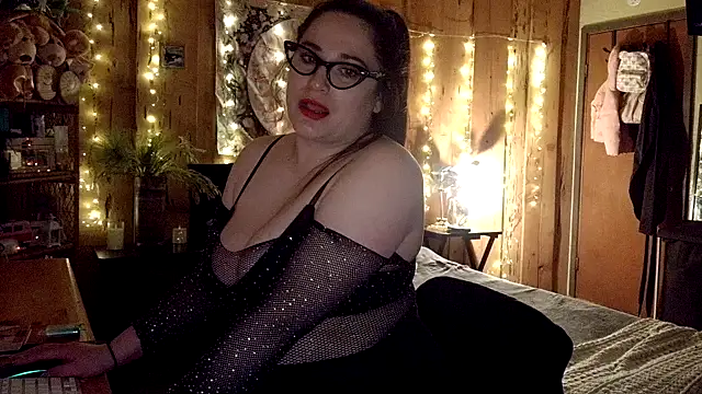 VelvetBrunetteXo online show from February 24, 2026, 10:16 am