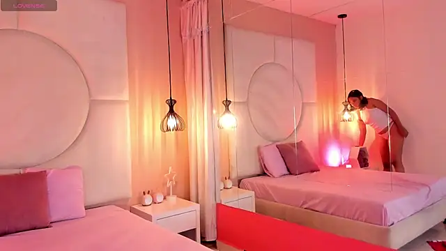 Snapshot of ValeriaMartins chatting on February 27, 2026, 7:57 pm ValeriaMartins online show from February 27, 2026, 7:57 pm