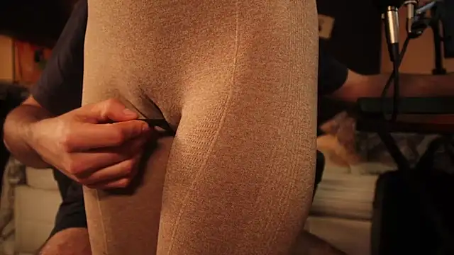 CoppiaF3tishOF online show from February 8, 2026, 8:17 pm