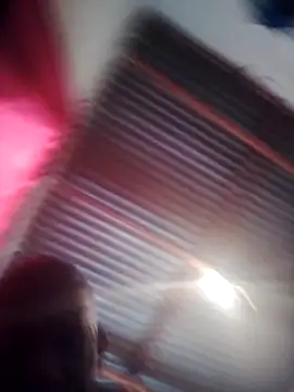 Snapshot of smallt98 chatting on February 14, 2026, 10:48 am smallt98 online show from February 14, 2026, 10:48 am