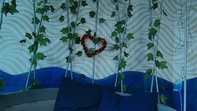 Snapshot of sophieBlair_ chatting on February 22, 2026, 7:04 pm sophieBlair online show from February 22, 2026, 7:04 pm