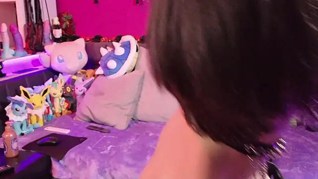 ViGothFox online show from April 18, 2026, 7:07 pm