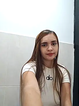 Snapshot of alice_ks chatting on February 15, 2026, 4:46 am alice ks online show from February 15, 2026, 4:46 am