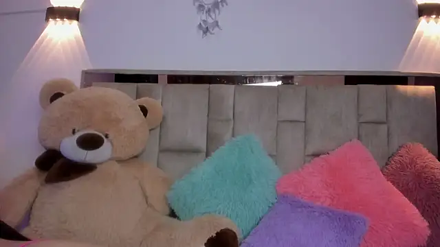 Snapshot of JuliettaArlet chatting on April 25, 2026, 1:36 pm JuliettaArlet online show from April 25, 2026, 1:36 pm