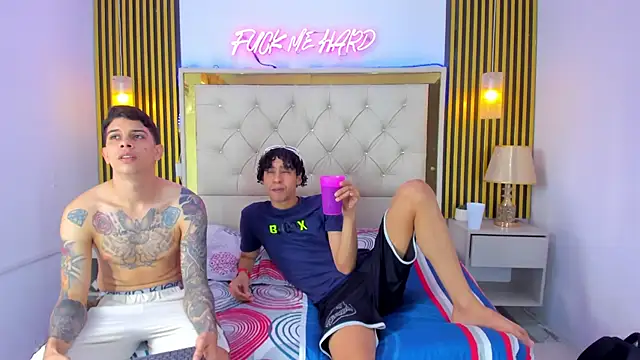 Adventurous Boys online show from April 13, 2026, 6:01 pm