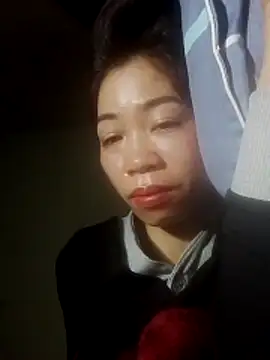 Snapshot of -Lundy- chatting on February 21, 2026, 10:34 pm -Lundy- online show from February 21, 2026, 10:34 pm