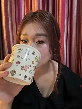 Snapshot of A-cola chatting on March 2, 2026, 8:21 am A-cola online show from March 2, 2026, 8:21 am