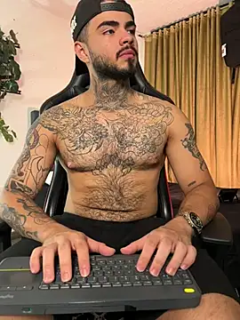 Snapshot of Benjii_Carter1 chatting on July 5, 2026, 1:10 am Benjii Carter1 online show from July 5, 2026, 1:10 am