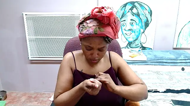 TyraHotxxx online show from April 6, 2026, 3:46 am