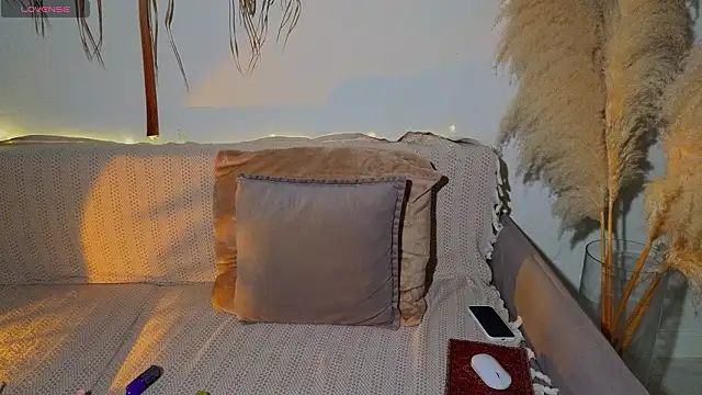 Snapshot of tendersea0 chatting on February 12, 2026, 5:40 am tendersea0 online show from February 12, 2026, 5:40 am