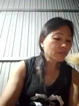 Snapshot of Kiss_love2 chatting on May 24, 2026, 4:07 pm Kiss love2 online show from May 24, 2026, 4:07 pm