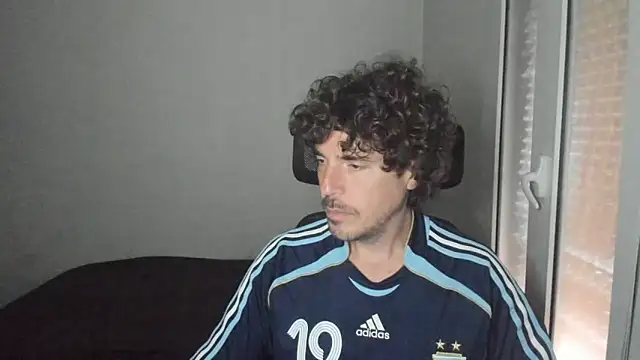 Snapshot of joaquin420_hot chatting on March 2, 2026, 7:26 am joaquin420 hot online show from March 2, 2026, 7:26 am