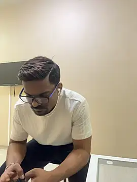 Snapshot of bhagihero chatting on February 9, 2026, 2:48 pm bhagihero online show from February 9, 2026, 2:48 pm