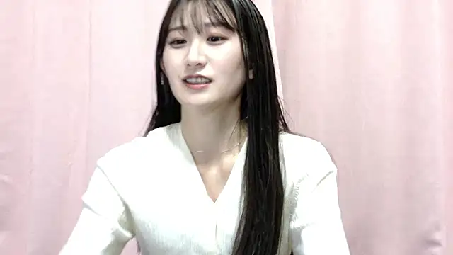 Rara chan online show from March 25, 2026, 6:13 am