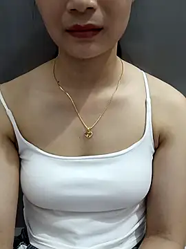 -Dumi- online show from April 16, 2026, 2:07 pm