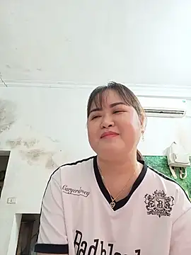Kee-kimlee online show from June 11, 2026, 2:53 am