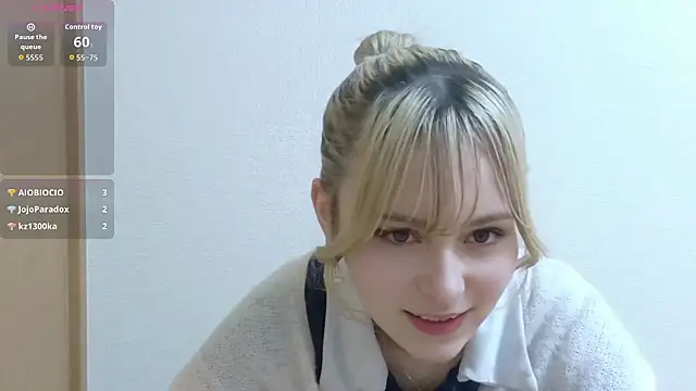Snapshot of e_ri_ka93 chatting on May 4, 2026, 1:47 pm e ri ka93 online show from May 4, 2026, 1:47 pm