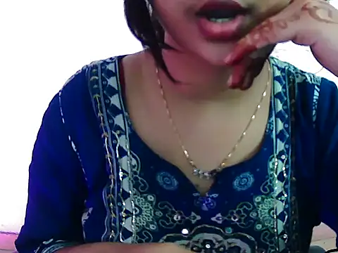 Snapshot of AnshikaBloom98 chatting on March 14, 2026, 6:25 pm AnshikaBloom98 online show from March 14, 2026, 6:25 pm