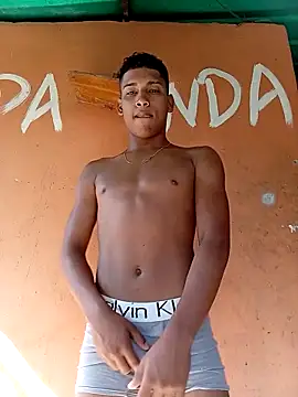 Xavier xxhot online show from February 12, 2026, 1:55 pm