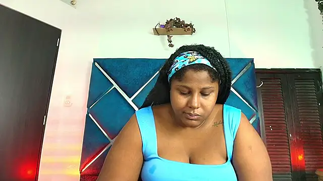 AlexaRousse4u online show from April 19, 2026, 2:23 am