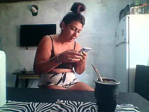 Snapshot of Micaela777 chatting on March 7, 2026, 5:07 pm Micaela777 online show from March 7, 2026, 5:07 pm
