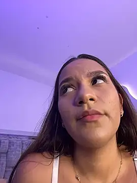 Snapshot of amara_wet04 chatting on July 4, 2026, 5:47 am amara wet04 online show from July 4, 2026, 5:47 am