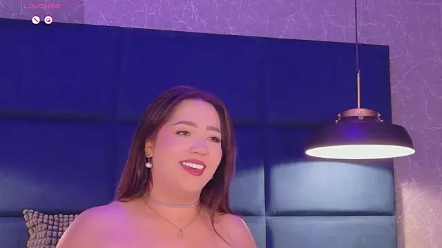 Snapshot of Hannah-Prada chatting on May 11, 2026, 4:04 pm Hannah-Prada online show from May 11, 2026, 4:04 pm
