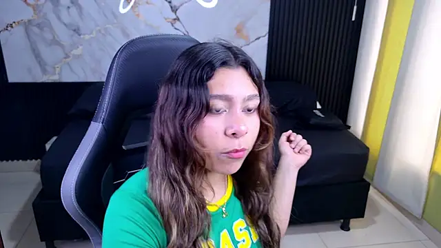 Sophie19   online show from February 22, 2026, 12:51 pm