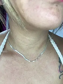 alana  070 online show from February 17, 2026, 1:08 pm