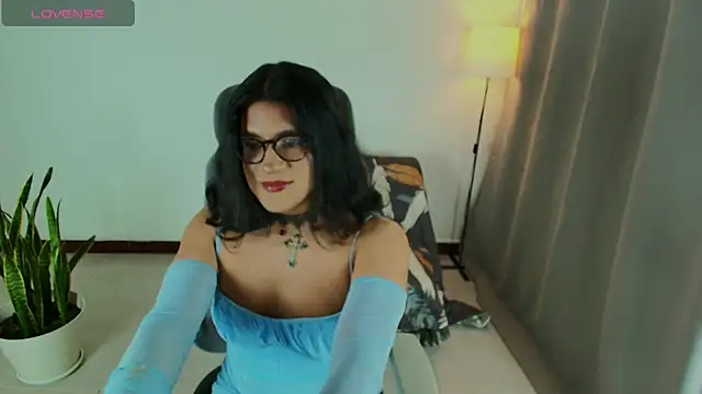 Snapshot of succubus_Vitta chatting on July 9, 2026, 1:17 am succubus Vitta online show from July 9, 2026, 1:17 am