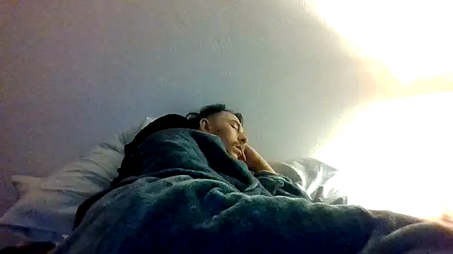 Tallhungandcloudy online show from March 5, 2026, 12:02 pm