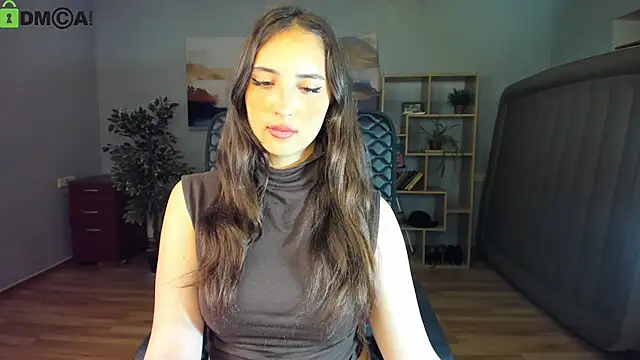 Effy Royse online show from July 3, 2026, 5:58 am