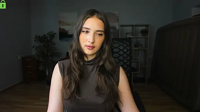 Effy Royse online show from July 2, 2026, 11:38 am