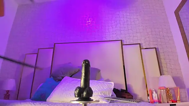 Snapshot of Bunny_Blush1 chatting on February 21, 2026, 7:27 pm Bunny Blush1 online show from February 21, 2026, 7:27 pm