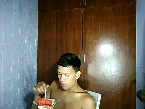 UrAsian Turjak online show from March 25, 2026, 1:28 am