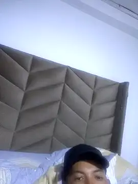 Pablito1993 online show from February 14, 2026, 12:22 am