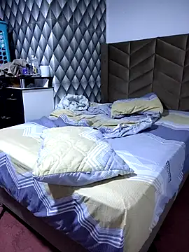 Pablito1993 online show from February 18, 2026, 4:21 am