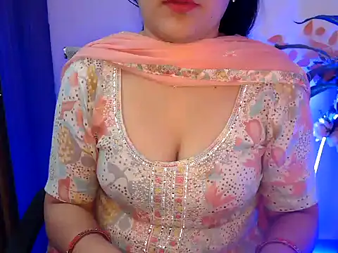 Snapshot of _chitranshi chatting on March 1, 2026, 5:29 am chitranshi online show from March 1, 2026, 5:29 am