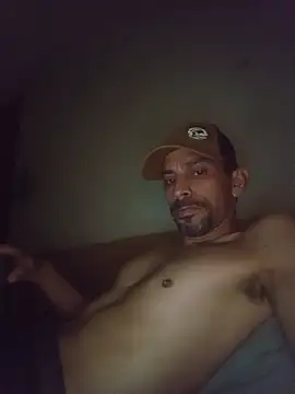 segnini21 online show from June 24, 2026, 4:44 am