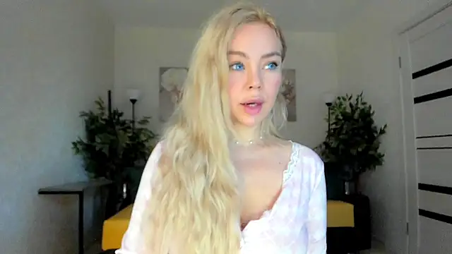 Snapshot of caty_kiss chatting on July 18, 2026, 3:48 am caty kiss online show from July 18, 2026, 3:48 am