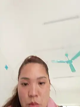 Legendary-12nice online show from March 5, 2026, 3:25 am