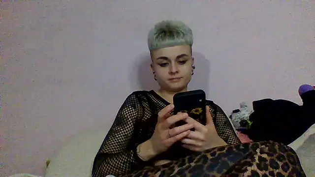 AlisaDear257 online show from April 3, 2026, 7:53 pm