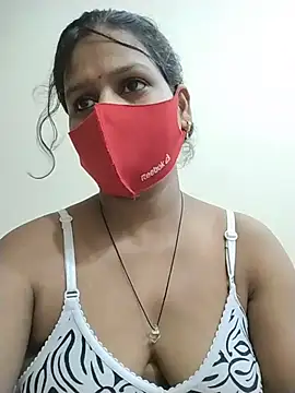 Snapshot of ankita077 chatting on July 5, 2026, 11:33 pm ankita077 online show from July 5, 2026, 11:33 pm