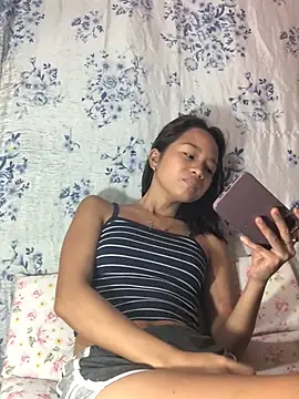 Snapshot of Asianpinay_Skinny1818 chatting on July 21, 2026, 12:24 am Asianpinay Skinny1818 online show from July 21, 2026, 12:24 am