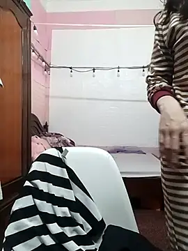 Snapshot of Trang26 chatting on March 3, 2026, 2:51 am Trang26 online show from March 3, 2026, 2:51 am