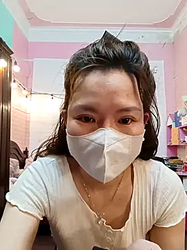 Snapshot of Trang26 chatting on March 1, 2026, 11:38 pm Trang26 online show from March 1, 2026, 11:38 pm