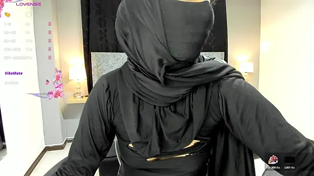 Snapshot of zahra_zaid chatting on February 28, 2026, 12:43 am zahra zaid online show from February 28, 2026, 12:43 am