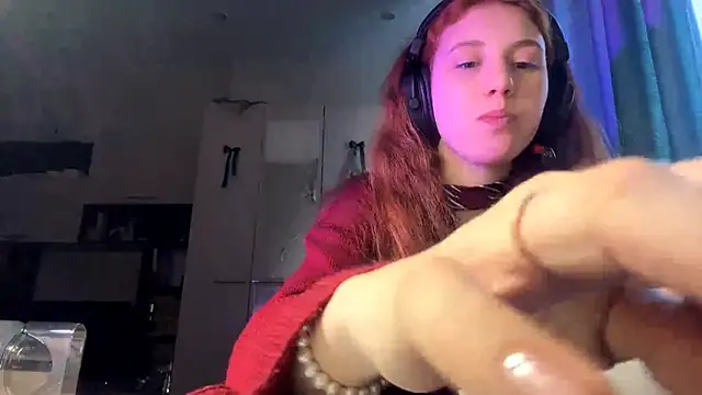 AliceCarrol online show from February 27, 2026, 3:01 pm