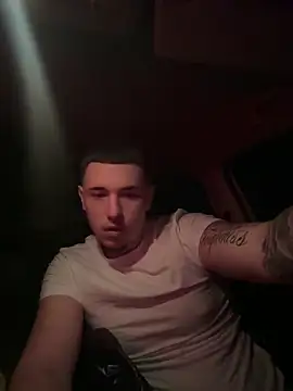 yourboydze online show from February 15, 2026, 7:46 pm