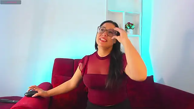 Snapshot of Eliana_jhones_ chatting on March 2, 2026, 11:50 am Eliana jhones online show from March 2, 2026, 11:50 am